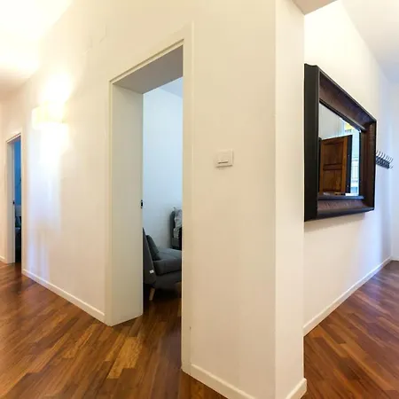 Maggiore Luxury Retreat *